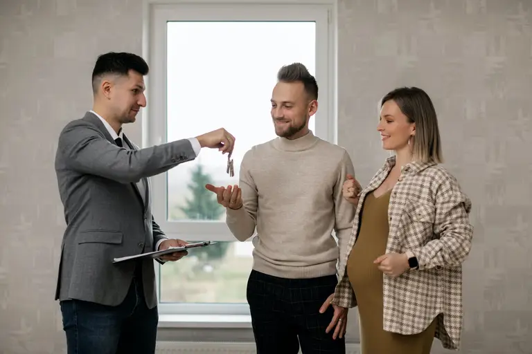 Coppia compra casa